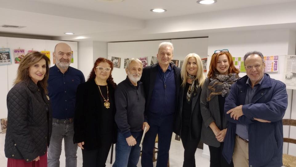 «50 Χρόνια Μεταπολίτευση»: Ο Δήμος Ηρακλείου διοργανώνει έκθεση του Ν. Μανούση