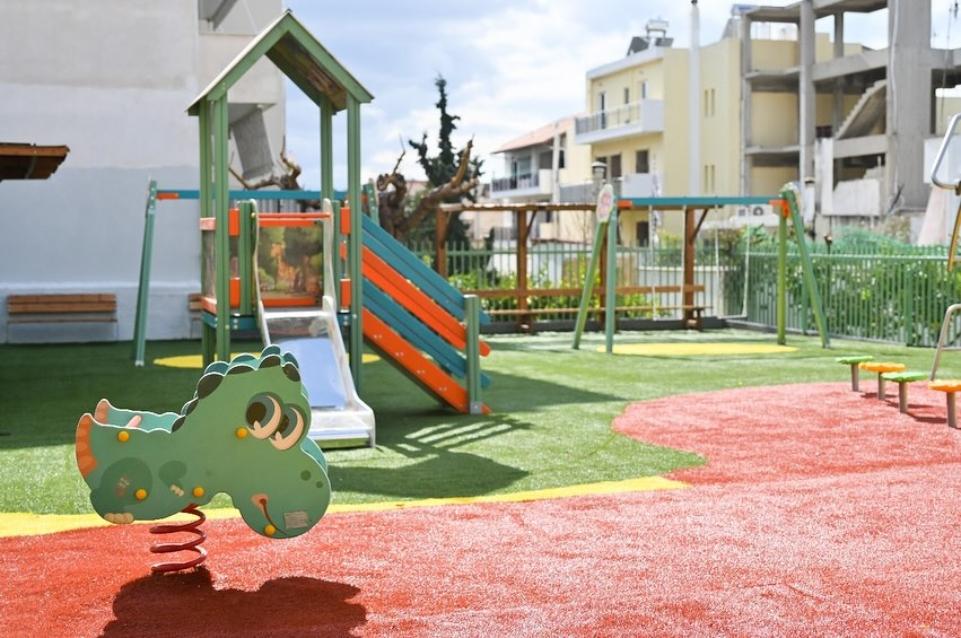 Ανακαινίστηκαν τρεις παιδικές χαρές του Δήμου Ελληνικού - Αργυρούπολης