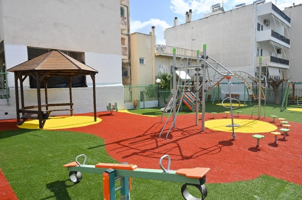 Ανακαινίστηκαν τρεις παιδικές χαρές του Δήμου Ελληνικού - Αργυρούπολης