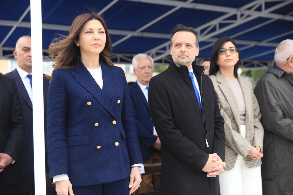 25η Μαρτίου: Πραγματοποιήθηκε η μαθητική παρέλαση στην Αθήνα - Οι παραδοσιακές ενδυμασίες