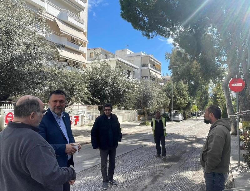 Δήμος Παλαιού Φαλήρου: Συνεχίζονται οι εργασίες συντήρησης των οδικών δικτύων