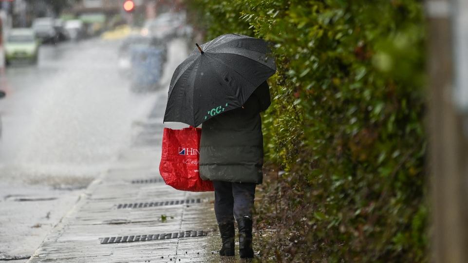 Καιρός: Επικαιροποιήθηκε το έκτακτο δελτίο επιδείνωσης - Οι περιοχές που πλήττονται από τα έντονα φαινόμενα