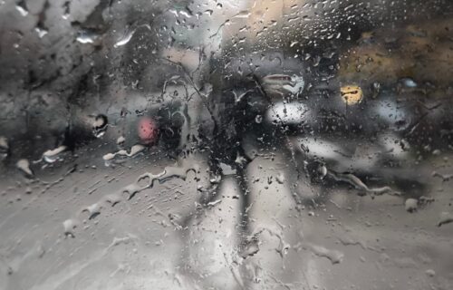 Καιρός: Έρχονται βροχές και καταιγίδες - Οι 7 περιοχές που επηρεάζονται