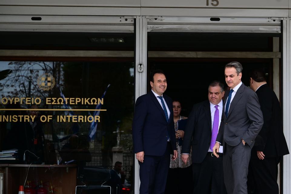 Κυριάκος Μητσοτάκης από ΥΠΕΣ: Επιτάχυνση προσλήψεων στο Δημόσιο και αξιολόγηση των Υπηρεσιών από τους πολίτες