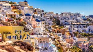Σαντορίνη: Ανοίγουν σήμερα τα σχολεία μετά από ένα μήνα