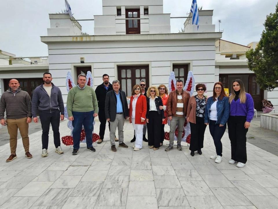 Δήμος Ασπροπύργου: Συγκέντρωσε και μοίρασε δώρα σε παιδιά που το έχουν ανάγκη ενόψει Πάσχα