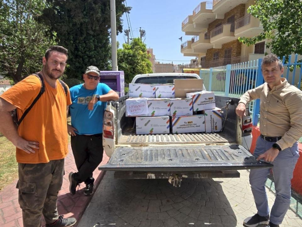 Για πρώτη φορά στην ιστορία του Δήμου Μάνδρας-Ειδυλλίας: «Student Box», ένα κουτί αγάπης και συμπαράστασης για τους φοιτητές