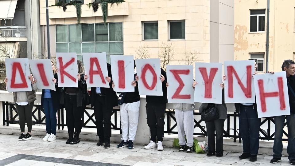 Αποφασίζει το Εφετείο για τη φονική πυρκαγιά στο Μάτι: Κάλεσμα από τις οικογένειες των θυμάτων