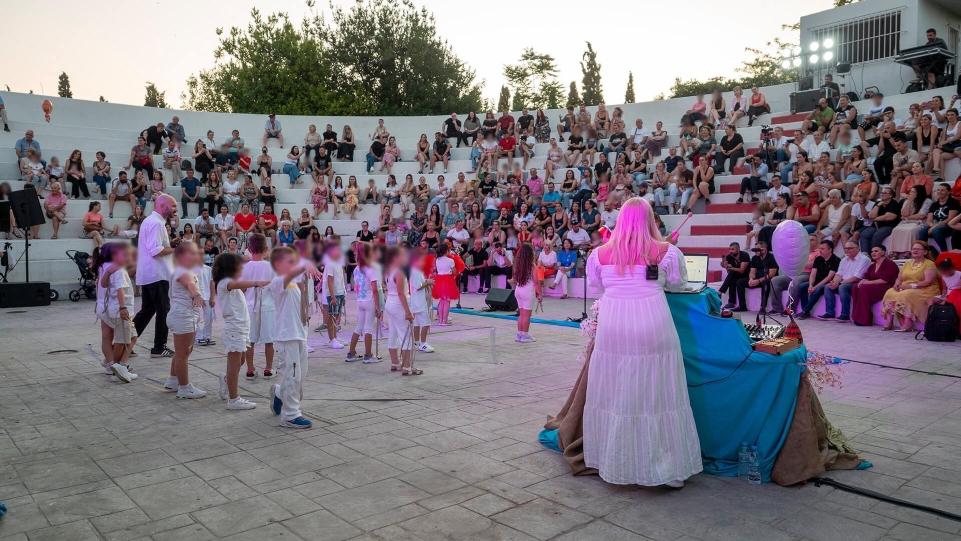 Δήμος Ασπροπύργου: Μαθητές των ΚΔΑΠ αποχαιρέτησαν τη φετινή σχολική χρονιά με μια ξεχωριστή γιορτή