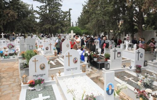 Θεσσαλονίκη: Πατέρας και γιος ξυλοκόπησαν δημοτικό υπάλληλο νεκροταφείου