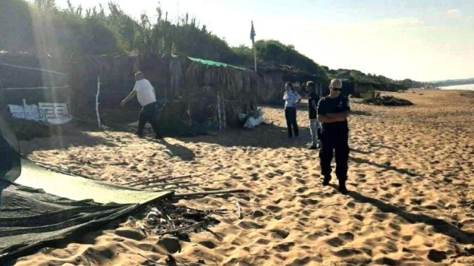 Δήμος Ήλιδας: Απομάκρυνση αυθαίρετων κατασκευών από το παραλιακό μέτωπο