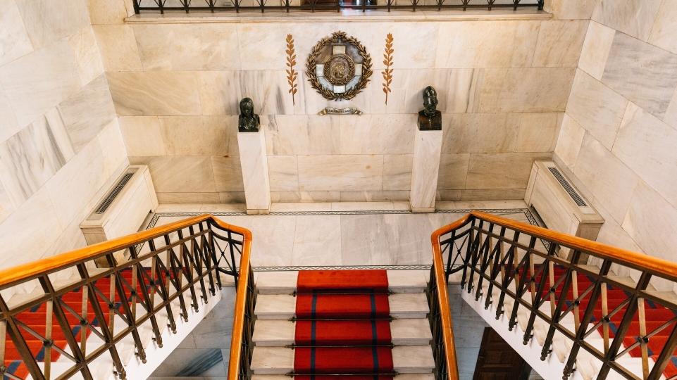 Δήμος Αθηναίων: Θέσεις εργασίας με αμοιβή έως 3.090 ευρώ και διάρκεια έως 31 μήνες