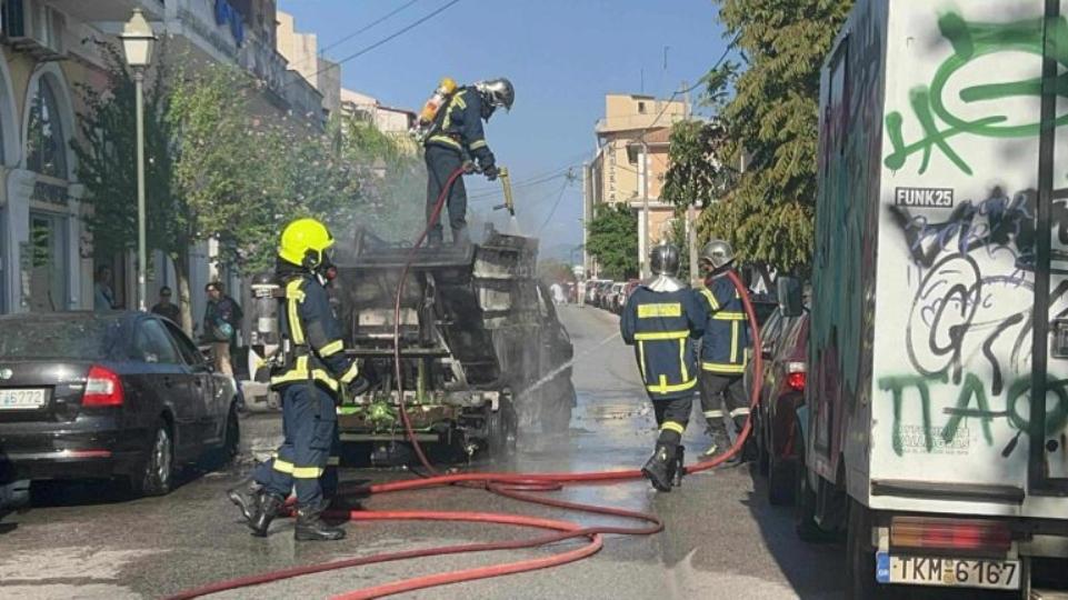 Κέρκυρα: Φωτιά σε απορριμματοφόρο - Καταστράφηκε ολοσχερώς