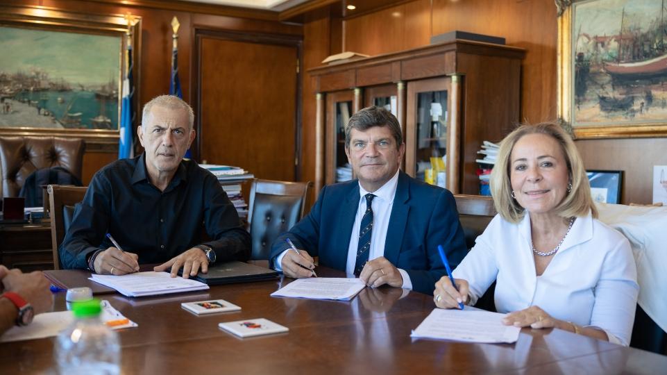 Νέα εποχή για τον Πειραιά: Μνημόνιο Συνεργασίας Δήμου και Εθνικής Τράπεζας για την αναγέννηση της περιοχής Ρετσίνα