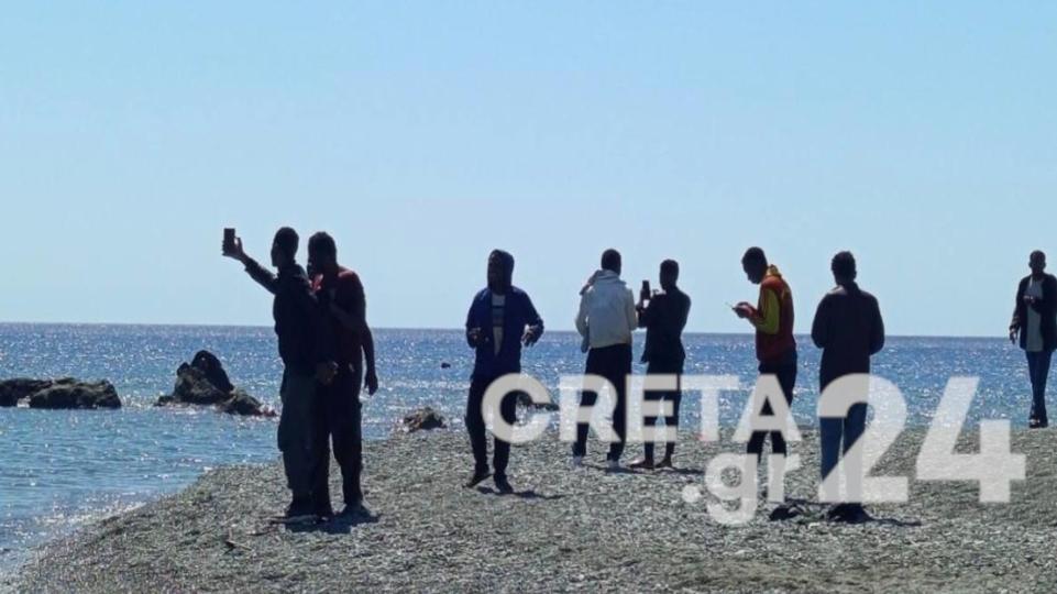 Πάνω από 1100 μετανάστες το Σαββατοκύριακο σε Κρήτη και Γαύδο - Σε αδιέξοδο οι Δήμοι