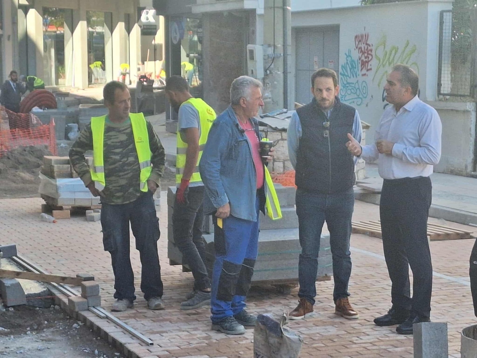 Δήμος Καλαμάτας: Με ταχείς ρυθμούς προχωρούν οι αναπλάσεις στο κέντρο της πόλης