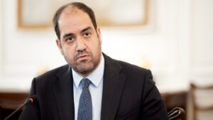 Κεφαλογιάννης: 1.070 νέες προσλήψεις στην Πυροσβεστική - Ενίσχυση με 18.000 πυροσβέστες και αναβάθμιση των εποχικών