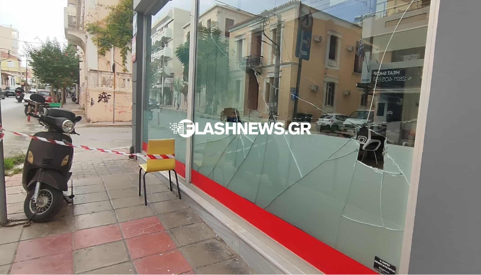 Νύχτα επεισοδίων στα Χανιά: Βανδαλισμοί σε μεσιτικό γραφείο και δύο τράπεζες