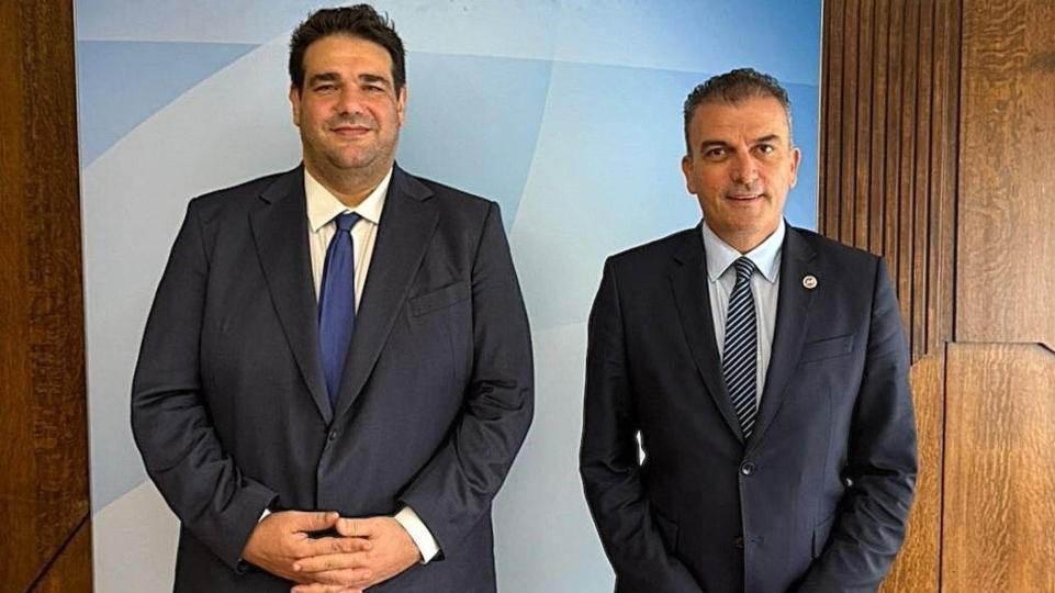 Συνάντηση Δημάρχου Λαρισαίων και Λιβάνιου: Στο επίκεντρο η χρηματοδότηση και τα αναπτυξιακά έργα