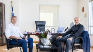 Συνάντηση Μώραλη με τον νέο Αντιπεριφερειάρχη Πειραιά - Νέα σελίδα συνεργασίας