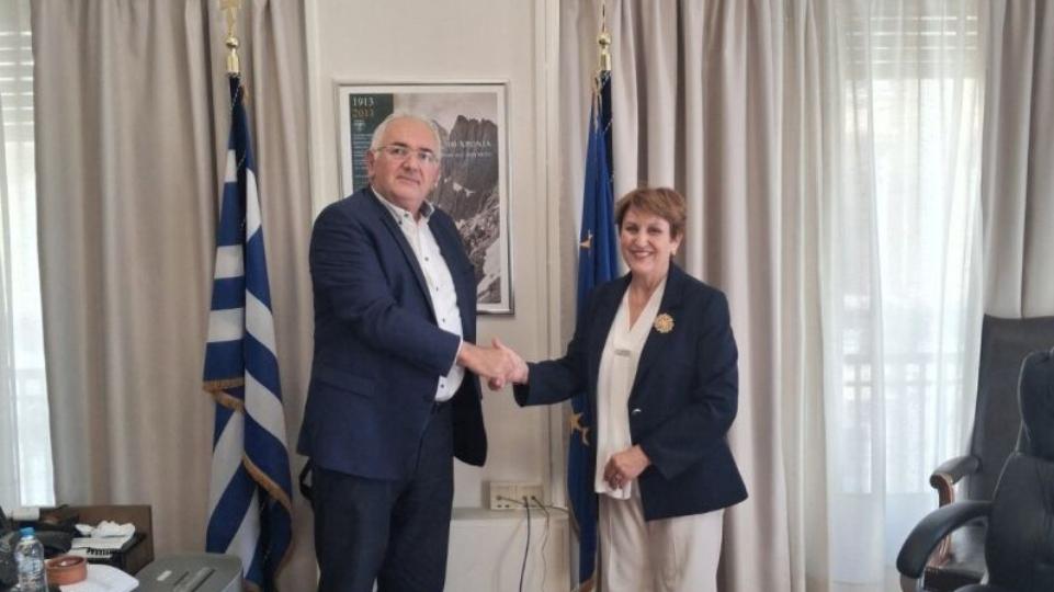 Θεσμική συνάντηση Δήμητρας Τσεβά με τον Γενικό Γραμματέα Αυτοδιοίκησης Σάββα Χιονίδη