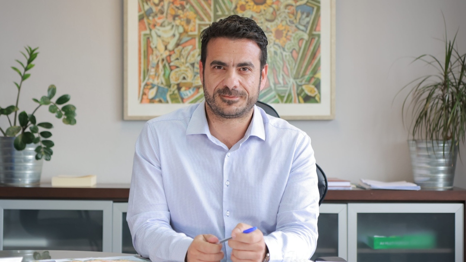 Ανδρέας Γραμματικογιάννης: «Εργολαβίες εκατομμυρίων για πεζοδρόμια και ταυτόχρονα καταστροφή»