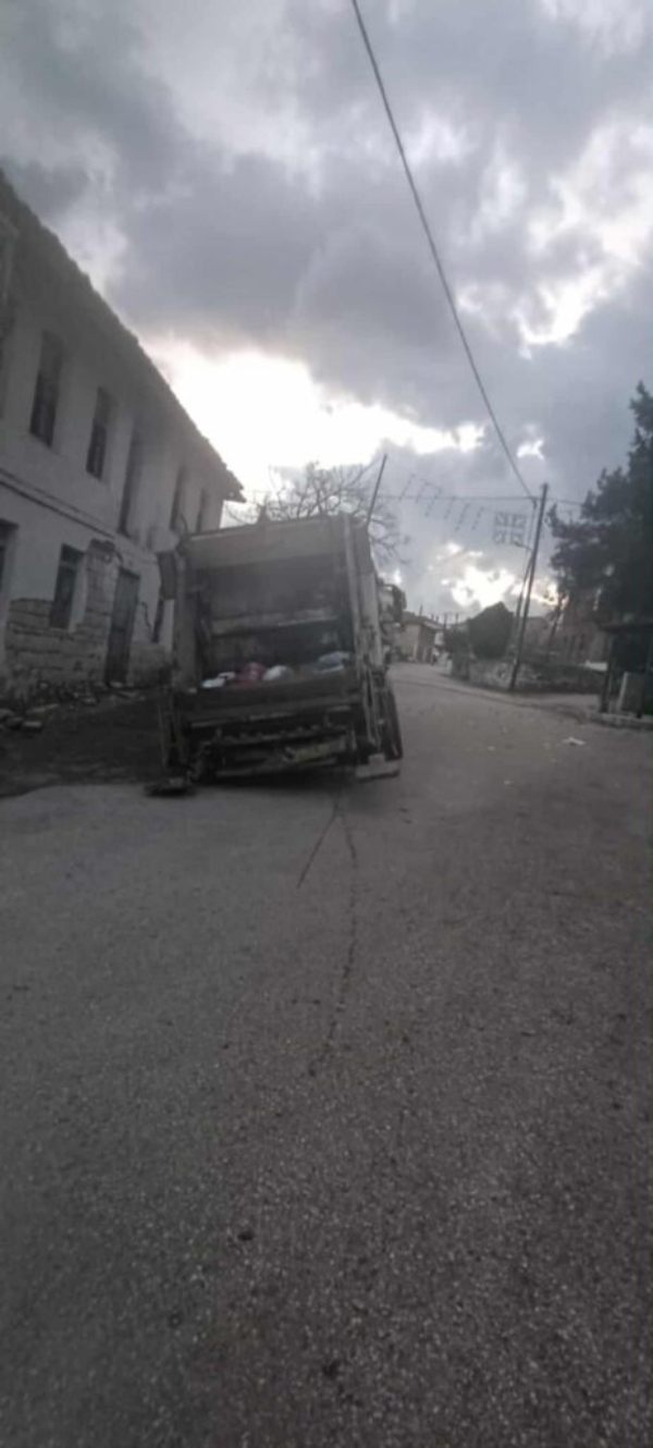 Διδυμότειχο: Απορριμματοφόρο του Δήμου κατέρρευσε στο οδόστρωμα