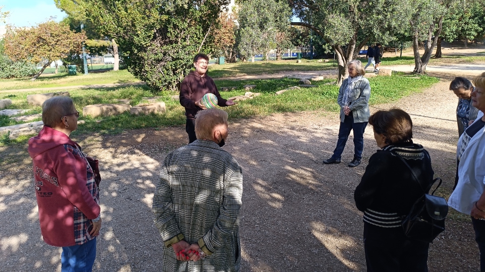 Δήμος Αθηναίων: Ένα ταξίδι στον χρόνο για τα μέλη των Λεσχών Φιλίας στην Ακαδημία Πλάτωνος