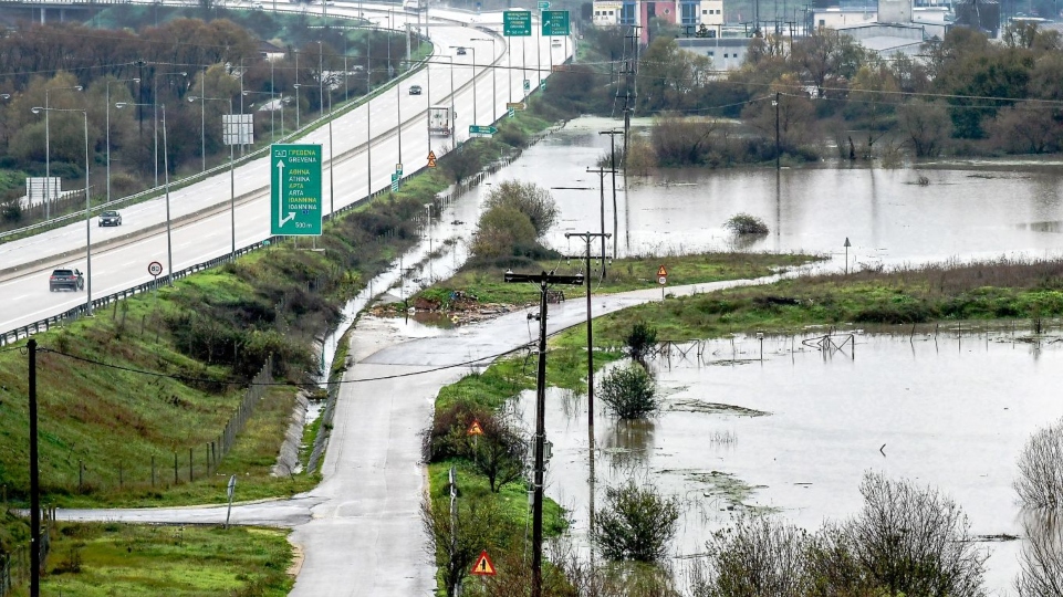 Εικόνες καταστροφής από την κακοκαιρία στη Δυτική Ελλάδα: Σοβαρά προβλήματα σε Βόνιτσα και Ηλεία - "Καμπανάκι" από τους δημάρχους