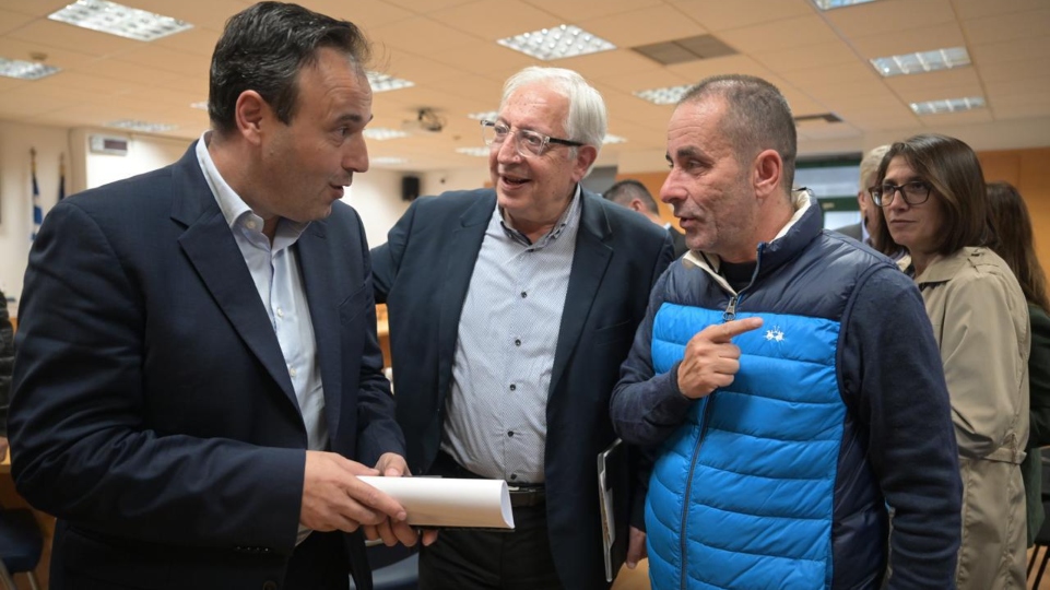 Ο Θεόδωρος Αμπατζόγλου στη συνάντηση της ΠΕΔΑ με τον Δημήτρη Παπαστεργίου