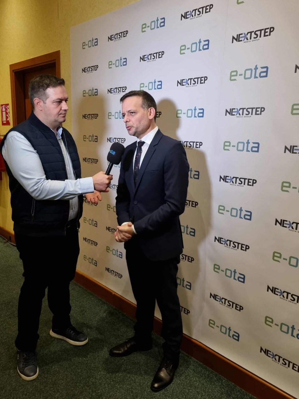 Οι πρώτες αντιδράσεις των Δημάρχων, οι κινητοποιήσεις κι όσα συμβαίνουν στο Συνέδριο της ΚΕΔΕ