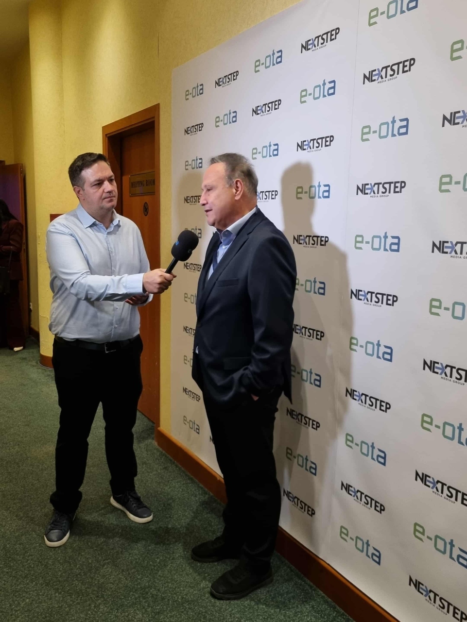 Οι πρώτες αντιδράσεις των Δημάρχων, οι κινητοποιήσεις κι όσα συμβαίνουν στο Συνέδριο της ΚΕΔΕ