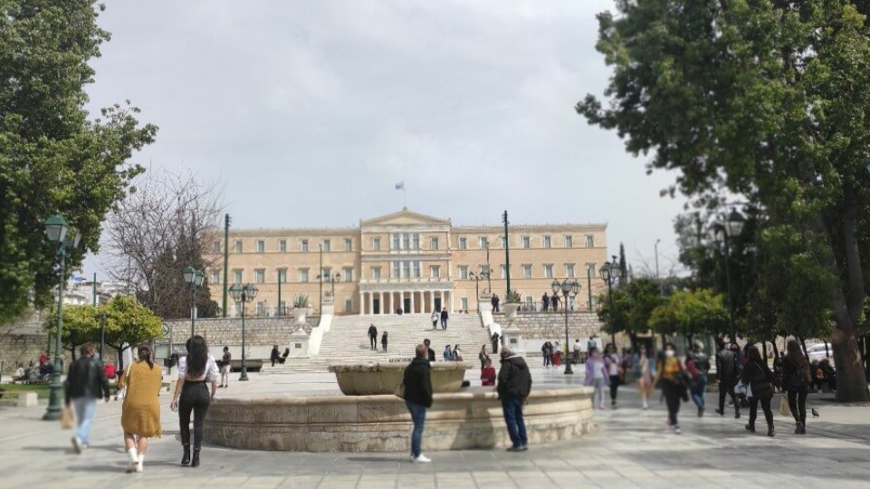 Περίπου 20.000 νέοι διορισμοί και προσλήψεις το 2026, σύμφωνα με το νέο προϋπολογισμό