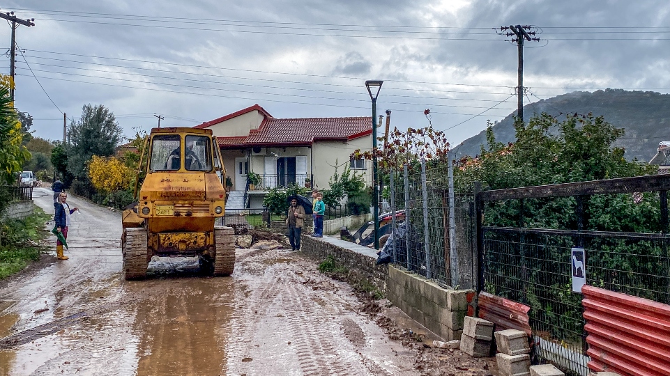 Σοβαρά προβλήματα από την κακοκαιρία στην Ήπειρο και την Κέρκυρα - Στο «κόκκινο» η ετοιμότητα των Αρχών